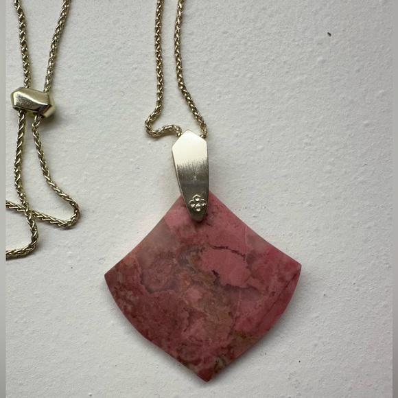 Kendra Scott Aislinn Long Necklace with Pink Rhodonite Pendant - Picture 3 of 3